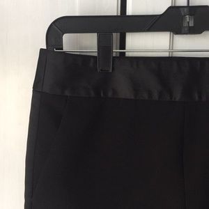 Express Shorts - Women’s black express dressy work shorts size 4 Express Shorts - Women’s black express dressy work shorts size 4